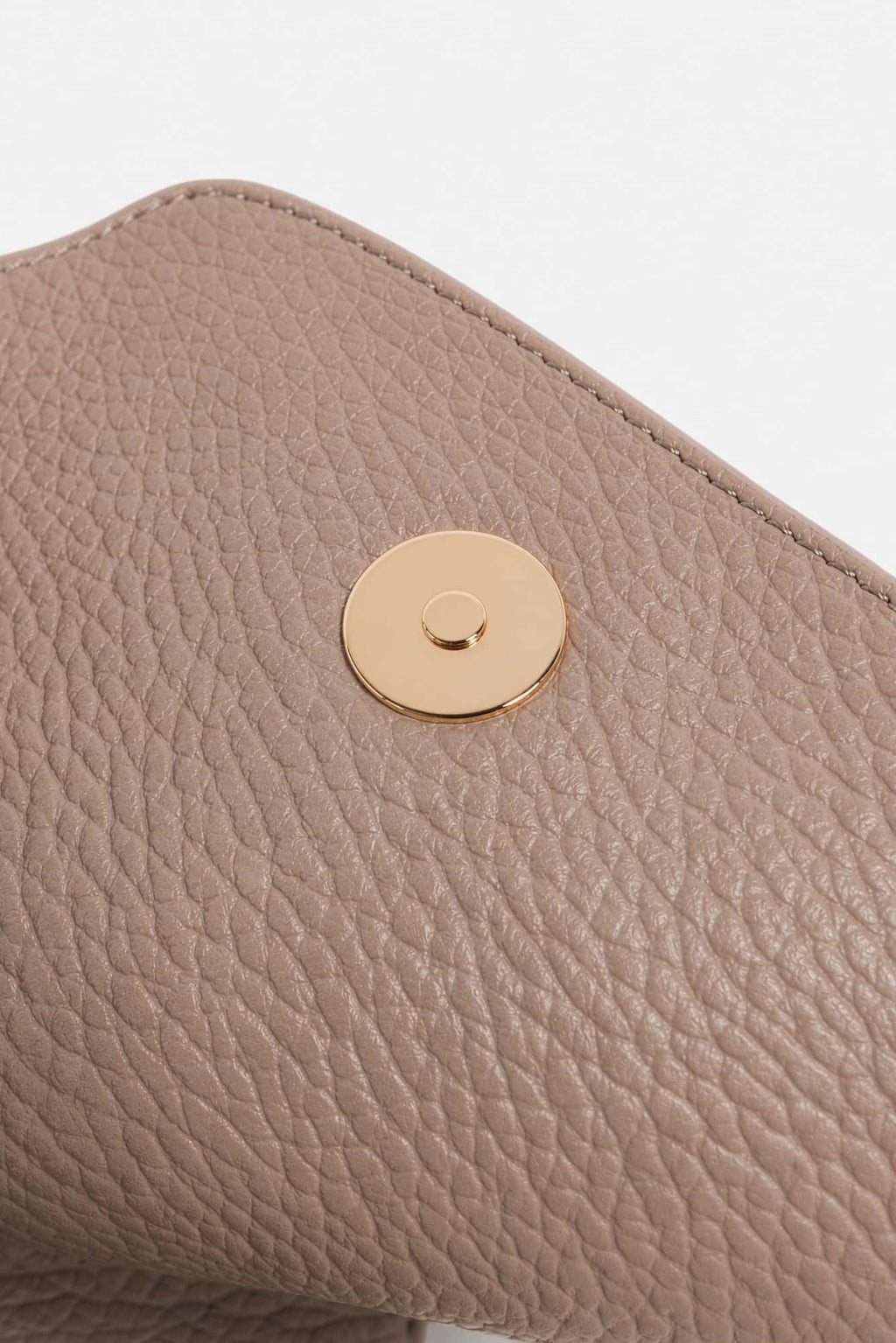 Mochila de piel para mujer